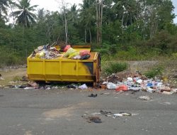 Kontainer Sampah meluap, seakan ada pembiaran Dinas Terkait