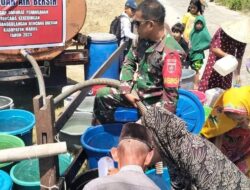 Babinsa Maros Salurkan 30.000 Liter Air Bersih Untuk Warganya