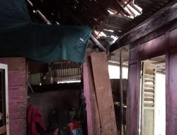 Rumah warga Desa Maharayya rusak parah akibat disambar Petir