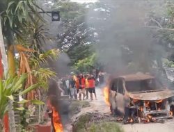 Diduga Mobil Pelangsir BBM Terbakar di SPBU Bone-Bone Luwu Utara, Pemilik Sempat Amankan Tiga Jerigen Solarnya