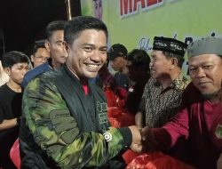 Kapolres Luwu Utara Bersama DPRD Luwu Utara Salurkan Bantuan Sosial Kepada Masyarakat Korban Banjir
