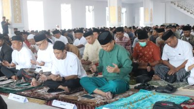 Bupati Kepulauan Selayar Shalat Ied Bersama Warga di Masjid Rahmatan Lil Alamin