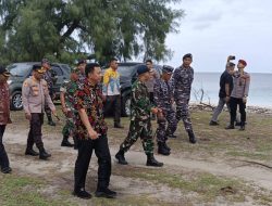 Kunker Danlantamal VI Di Sambut Bupati Selayar, Danlantamal VI Tinjau Lokasi Pembangunan Pangkalan TNI AL