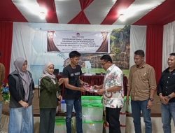 Berkas Dukungan Perseorangan Bapaslon Pemilukada Abdul Rahman – Daeng Marowa Diterima KPU Selayar