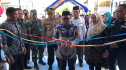 PJ Sekda Luwu Utara Hadiri Peresmian Gedung Sarana Olahraga di Desa Patoloan