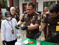 Kejaksaan Negeri Selayar Musnahkan Barang Bukti Tindak Pidana Di Antaranya Sabu