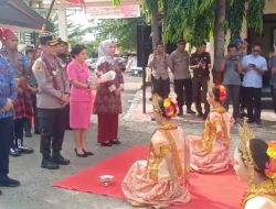 Kapolres Kepulauan Selayar Yang Baru Di Sambut Hangat Dengan Tarian & Angngaru Sanggar Seni Passiana