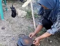 TP3SR Sahabat dan Bank Sampah di Selayar Sulap Sampah Plastik Non-Organik Menjadi Paving Blok