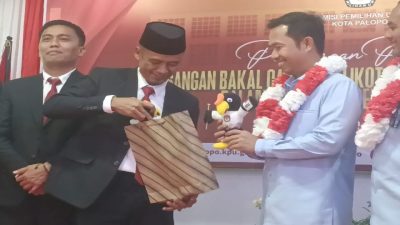 Resmi Mendaftar ke KPU, Pasangan Calon Wali Kota dan Wakil Wali Kota Palopo Trisal Tahir – Akhmad Syarifuddin 25 Program menuju “Palopo Kota Baru”