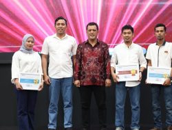 Bawaslu Selayar Raih Penghargaan di Malam Apresiasi Kehumasan di Makassar
