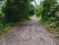Jalan Poros Tanabau – Baera Rusak Parah,  Warga Resah : Kapan di Perbaiki ?