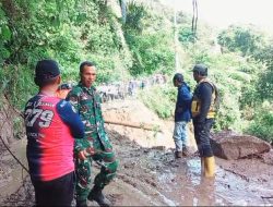 Akses Jalan di Rongkong, Luwu Utara, Mulai Dibersihkan Pasca Longsor