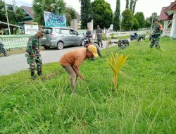 Koramil 1403-09/Sabbang Gelar Karya Bhakti Pembersihan Drainase di Kelurahan Marobo