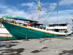 Respon Cepat Basarnas Sulsel Terkait KM. Mulya Abadi Hanyut di Laut Selayar: Penanganan Dilimpahkan ke Kansar Maumere