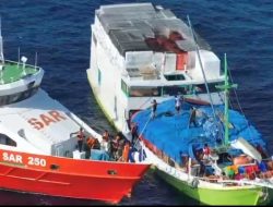 TIM SAR GABUNGAN EVAKUASI 8 KRU KM MULYA ABADI, BARANG MUATAN AMAN