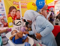 Lindungi Kulit Si Kecil, Alfamidi Edukasi Ratusan Keluarga Balita di Gowa