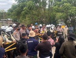 Empat Tuntutan Menggema, Manajemen PT BMS Temui Massa!