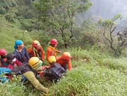 Cuaca Ekstrem Jadi Tantangan, Tim SAR Berhasil Temukan Enam Korban di Lokasi Puncak