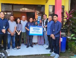 BRI RO Makassar Tebar Kebaikan, Salurkan Bantuan Sembako untuk Masyarakat Sekitar