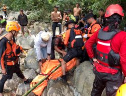 Diterjang Air Bah, Sungai Kalimborang Telan Korban: Satu Korban di Temukan, Satu Masih Dicari