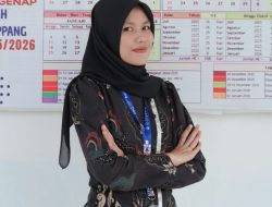 Rektor UMS Rappang Bangga, Mutiara, S.Pd., Sabet Dua Medali Nasional