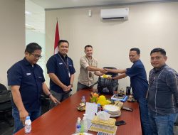 Pengurus Serikat Pekerja dan Manajemen BRI BO Benteng Selayar Peringati HUT ke-27 SP BRI