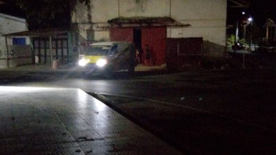 Di Tengah Kelangkaan BBM, Mobil Branding “Lelaki Piknik” Diduga Angkut BBM dari Gudang Bumi Maritim Tanadoang