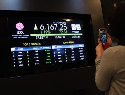 ‎HSG Rontok 1,51%, Kebijakan Batas Bawah Saham Rp1 BEI Mulai Tuai Korban